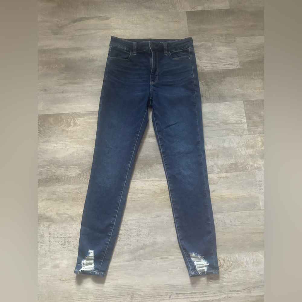 AMERICAN EAGLE NEXT LEVEL STRETCH JEANS